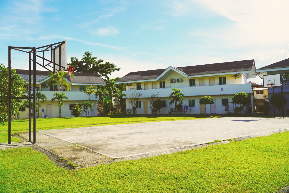 Fella2 Basketball Court