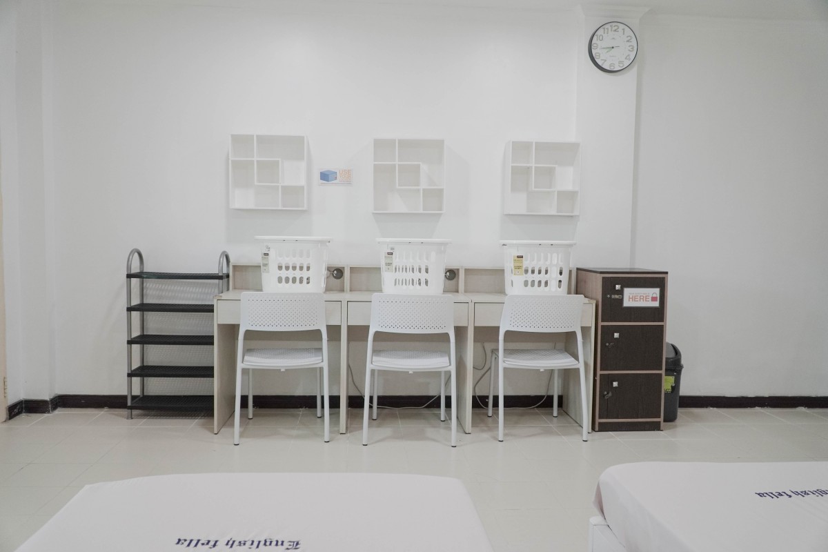 Fella1 Dormitory - 3A